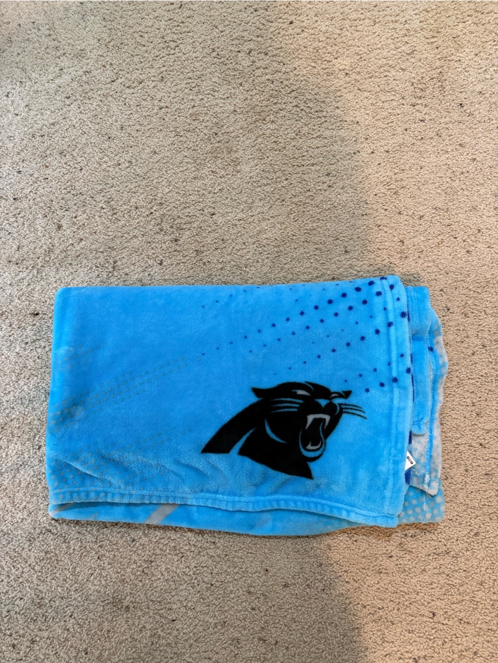 Carolina panthers soft fleece lightweight throw
